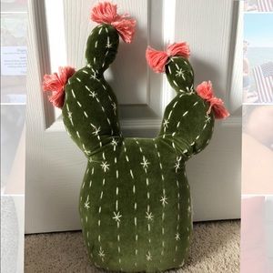 Cactus Throw Pillow